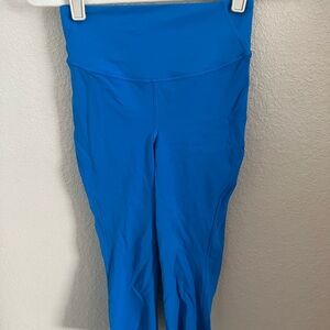 Lululemon Base Pace High-Rise Crop 17" (Sz 4)
